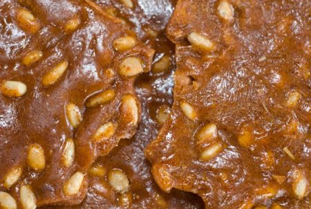 Chile Piñon Brittle Artist Tin - Image 3