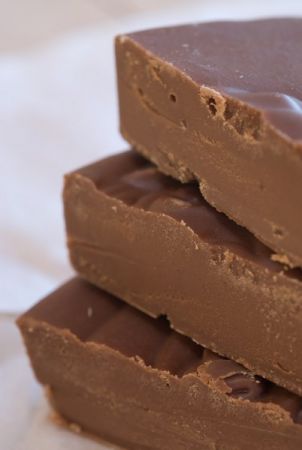 Fudges (choose flavor)