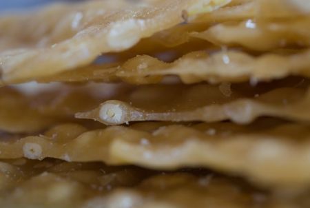 Piñon Brittle Artist Tin - Image 2